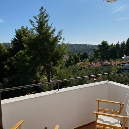 Casa At The Of The Hill * Paliouri